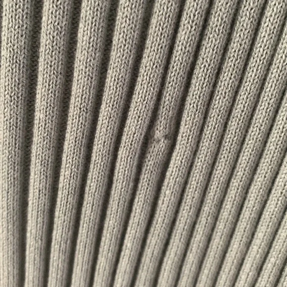 Athleta Mint Green Fitted Henley Shirt - Picture 4 of 5